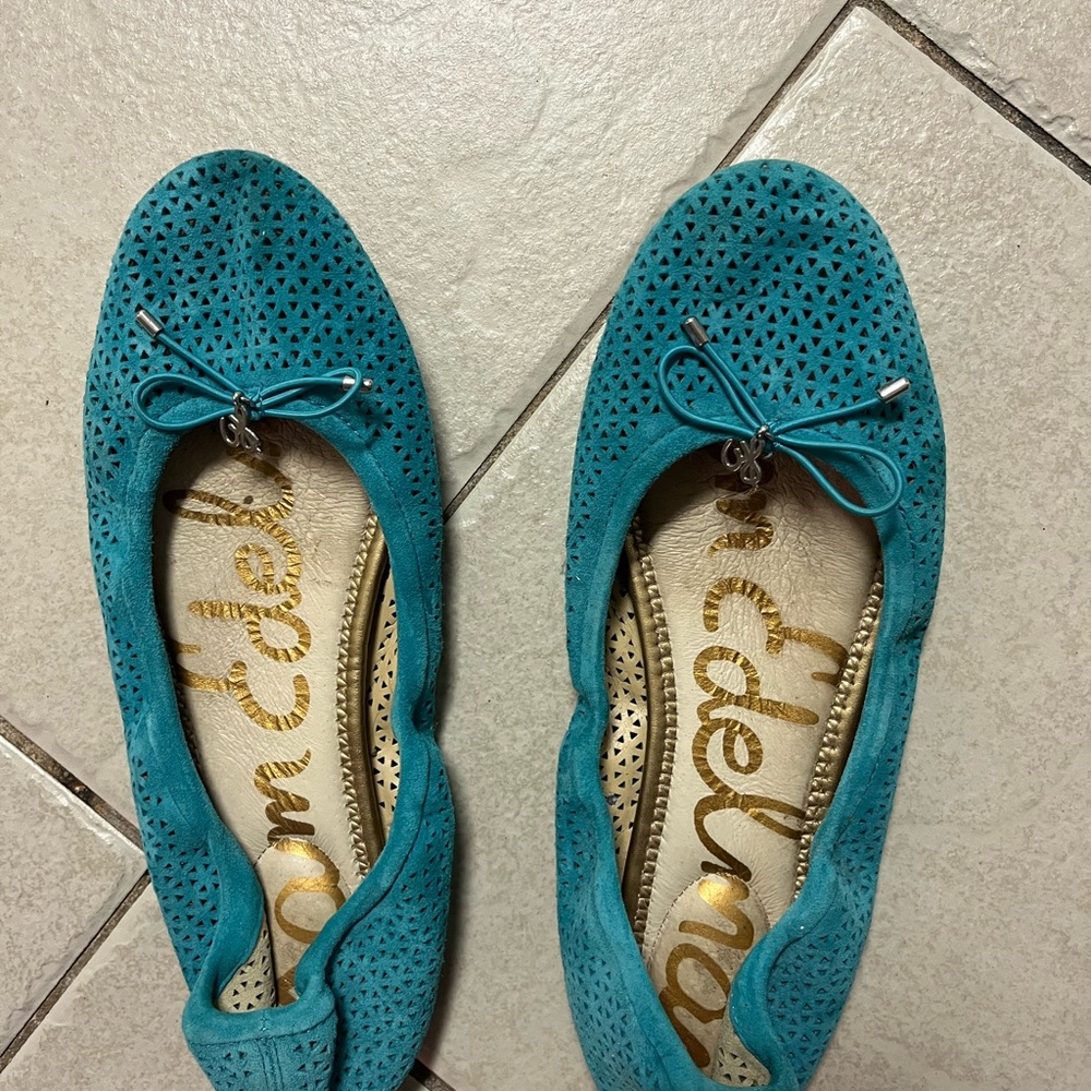 Sam Edelman Women's Teal Perforated Flats